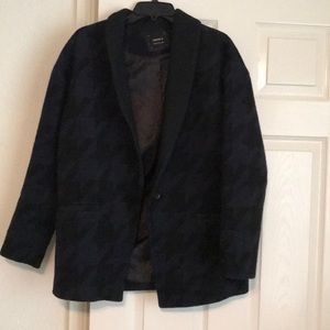 Make an Offer! Forever 21 Oversize Tuxedo Coat